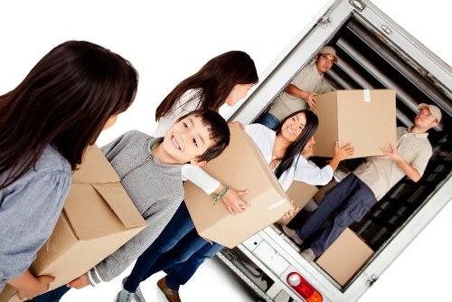 Canary Wharf removal van ready for a smooth residential relocation