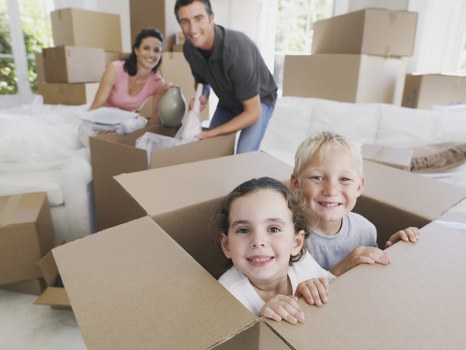 Furniture removals support for Canary Wharf apartment buildings
