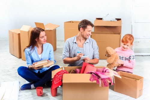 Van loading service for Canary Wharf residential and office moves