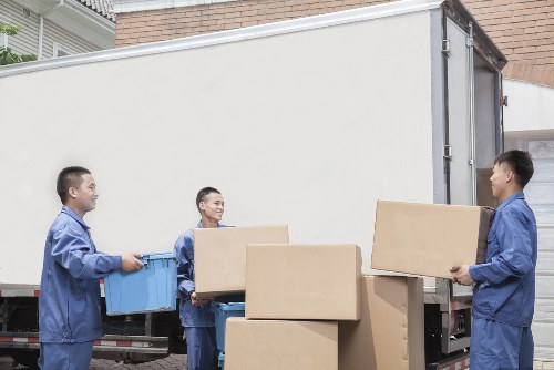Customer complaint being reviewed during a removal van service process