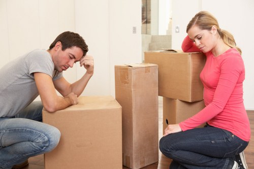 Professional packing support for high-rise homes and commercial properties in Canary Wharf