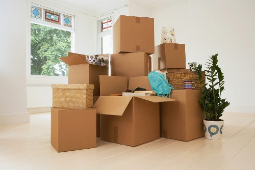 Packing and moving office equipment in Canary Wharf